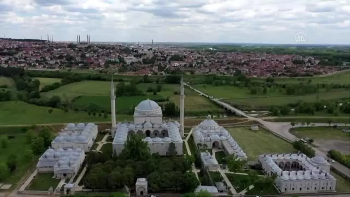 Trakya Üniversitesi II. Bayezid Külliyesi Sağlık Müzesi kapılarını yeniden açtı