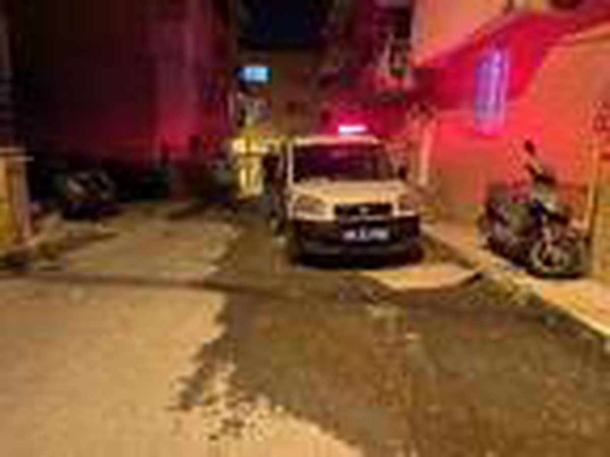 Evde fenalaşan 2 çocuk babası hayatını kaybetti