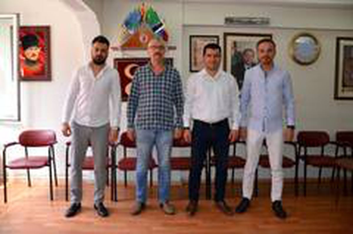 MHP Bornova\'dan gençlik atağı