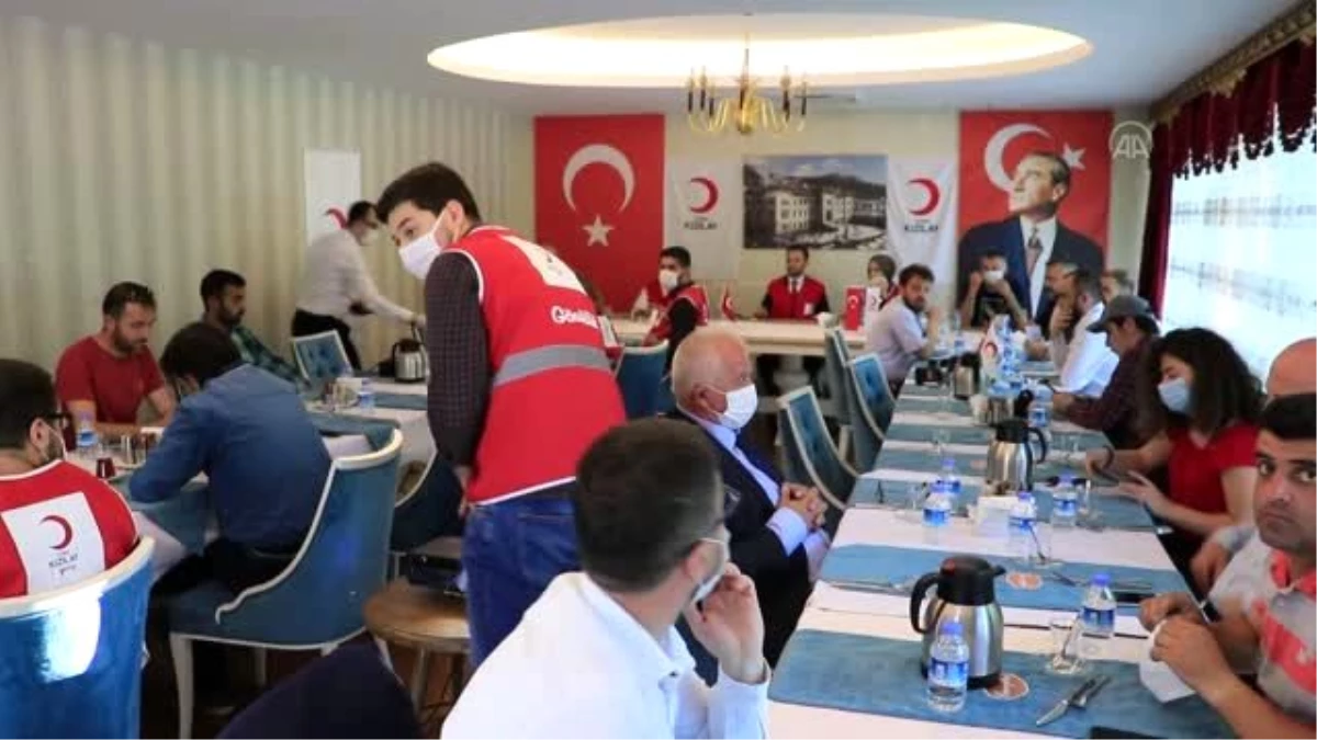 Türk Kızılay ekipleri 60 bin kişinin yüreğine dokundu