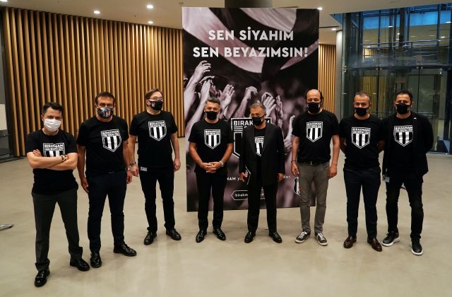 Beşiktaş Kulübü, 'Bırakmam Seni' kampanyasını tanıttı