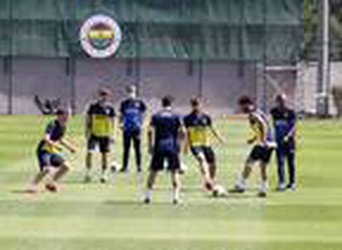 Son dakika haberi | Fenerbahçe\'den bu akşamki maç öncesi son çalışma