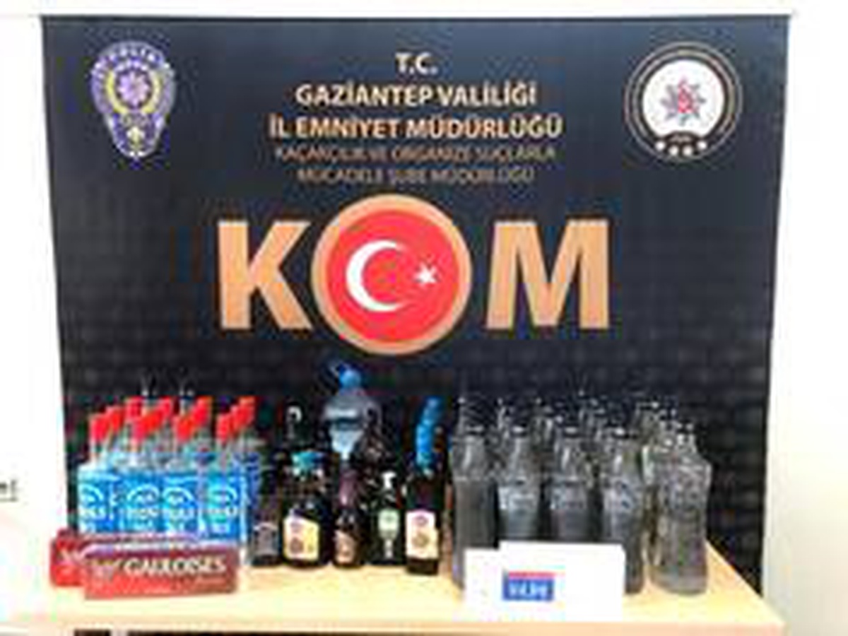 Gaziantep\'te kaçak cep telefonu, sigara ve sahte alkol operasyonu