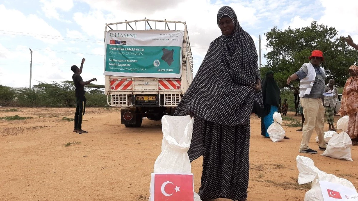 TİKA ve Uluslararası Hasene Derneği\'nden Kenya\'da sel mağdurlarina yardim