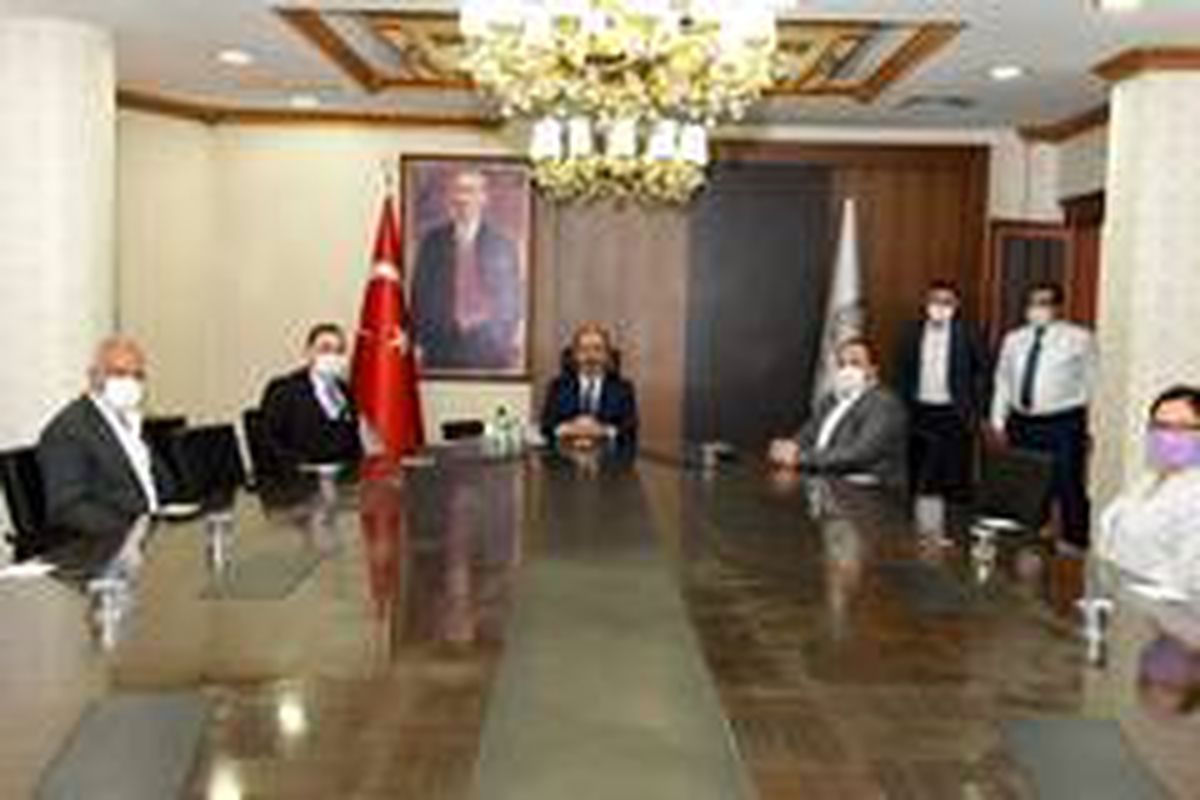 Viranşehir\'de ayakkabıcılık sektörü işe başlıyor