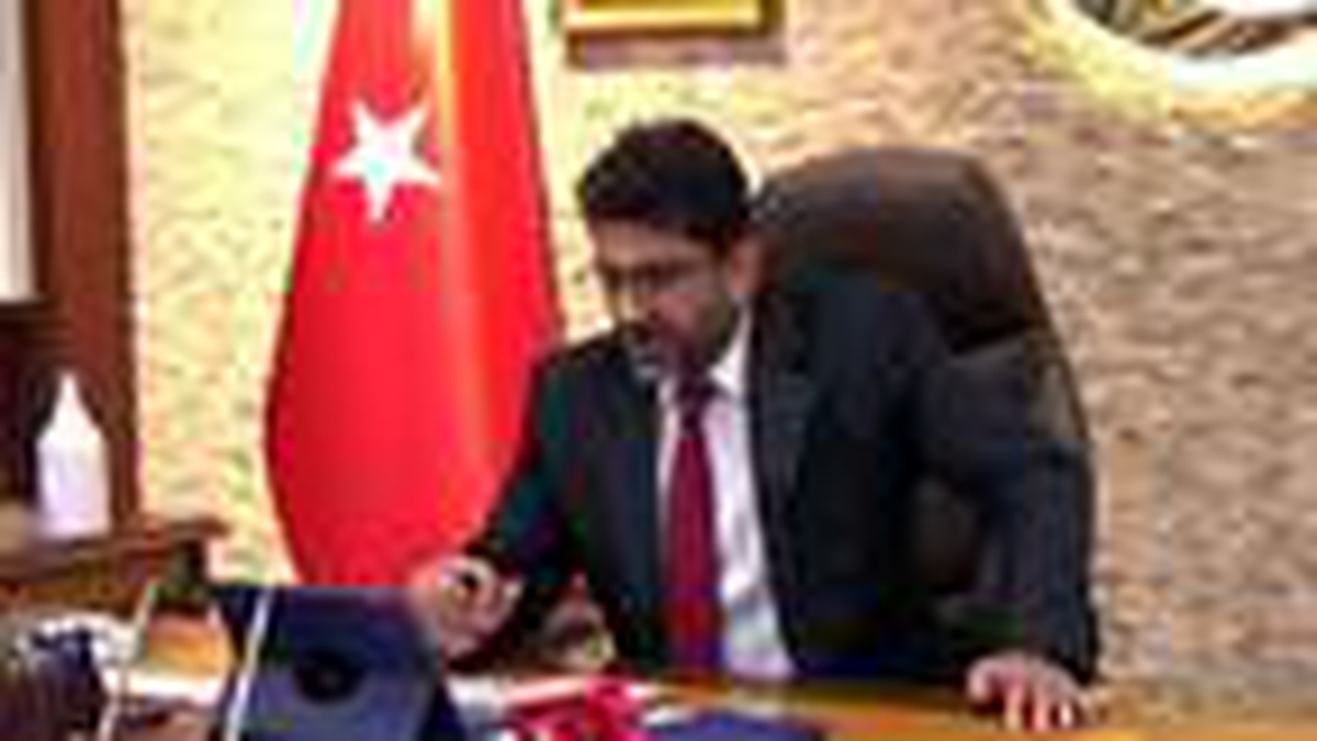 Son dakika haber! Doktorun hakaret ettiği kadının kızına rektörden \'Geçmiş olsun\' telefonu