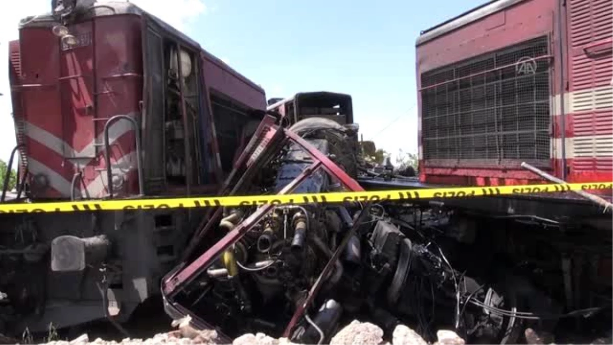 Son dakika haberleri: İki yük treni çarpışması - Kayıp personelin cenazesi çıkarıldı