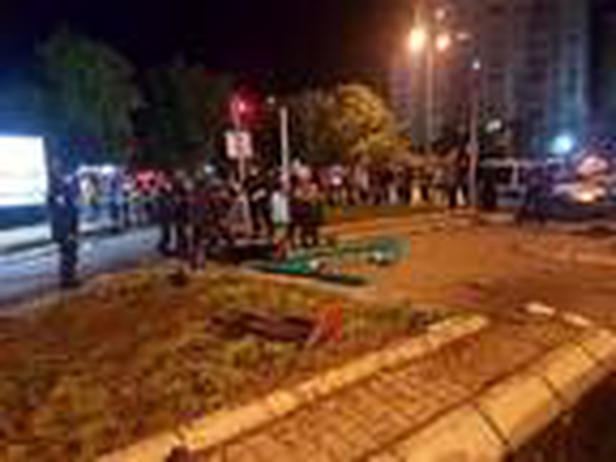 Kayseri\'de otomobil ile hafif ticari araç çarpıştı: 1 ölü, 5 yaralı