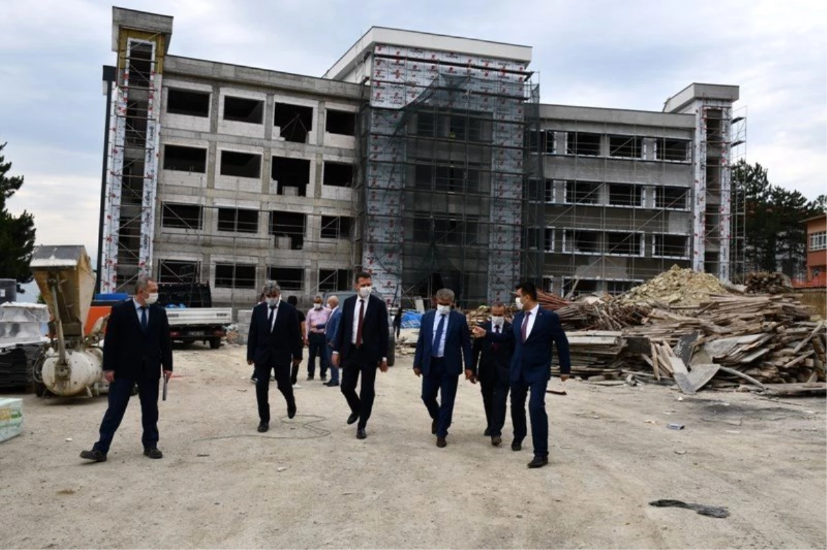 Safranbolu\'da okul inşaatları devam ediyor