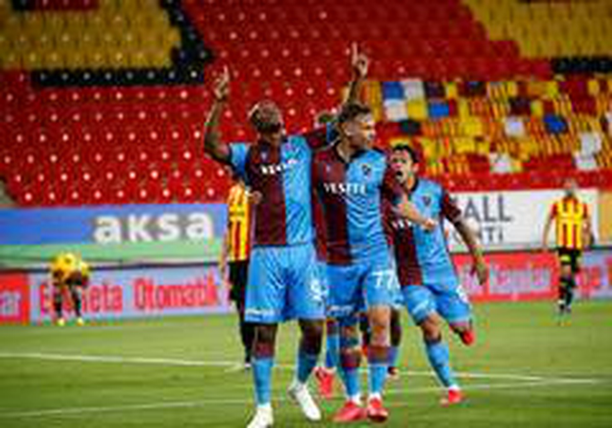 Son dakika haberleri! Trabzonspor son 16 sezonun en iyi dış saha serisini yakaladı
