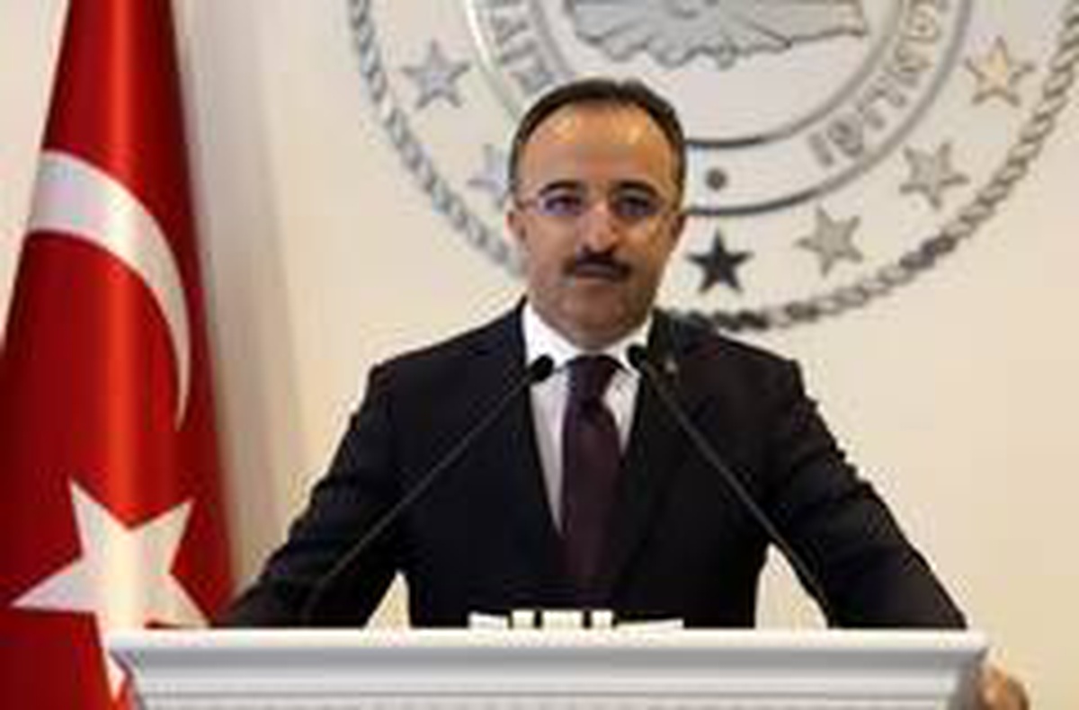 "Ülkemiz, kendi ülkesine gidemeyen yabancıları ücretsiz şekilde misafir etmiştir"
