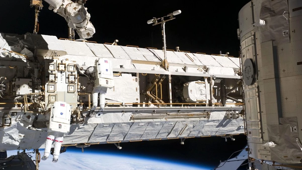 Astronotlar Uzay İstasyonu\'nda Egzotik Madde Üretti