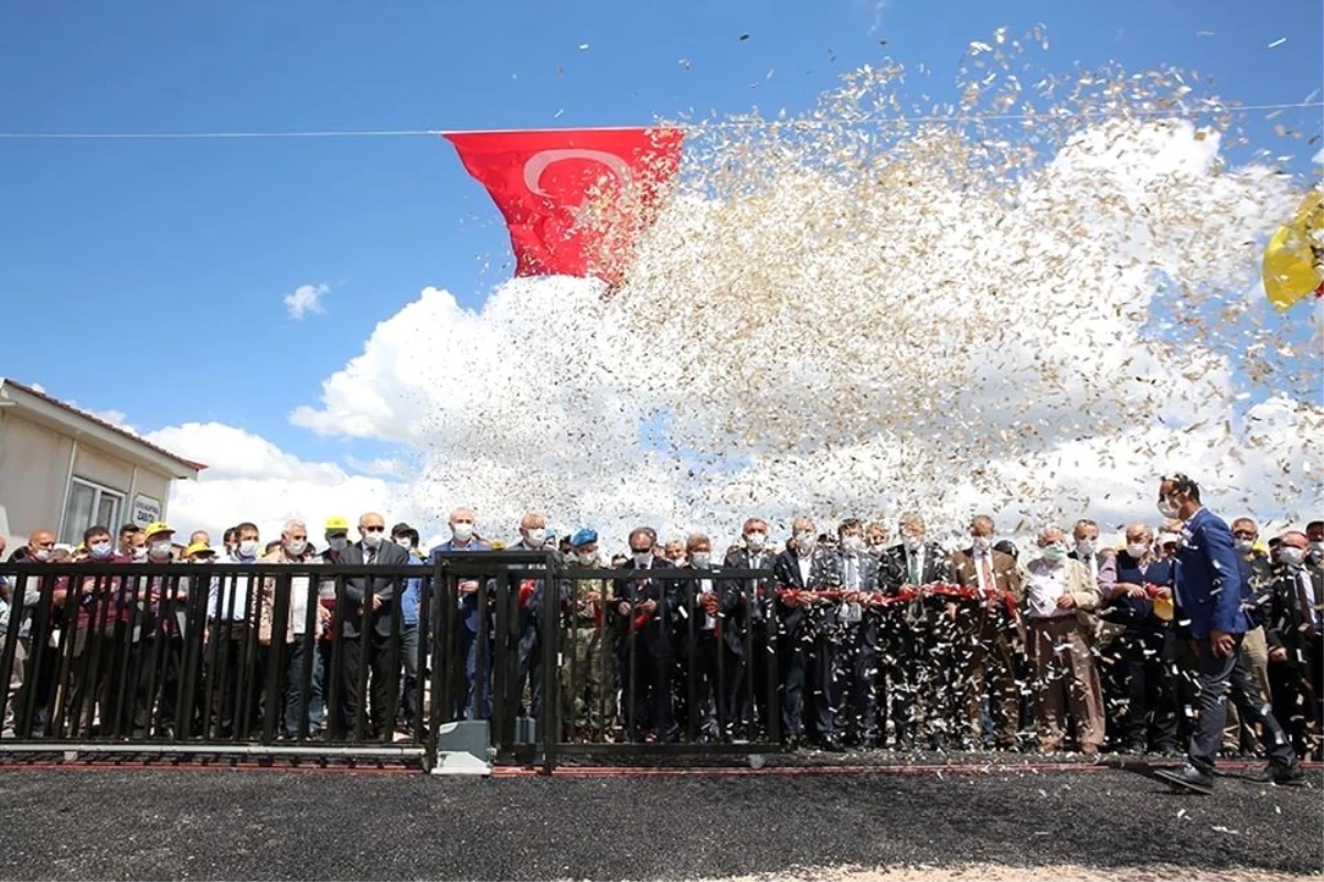 Bayburt\'ta Modern Canlı Hayvan Pazarı açıldı