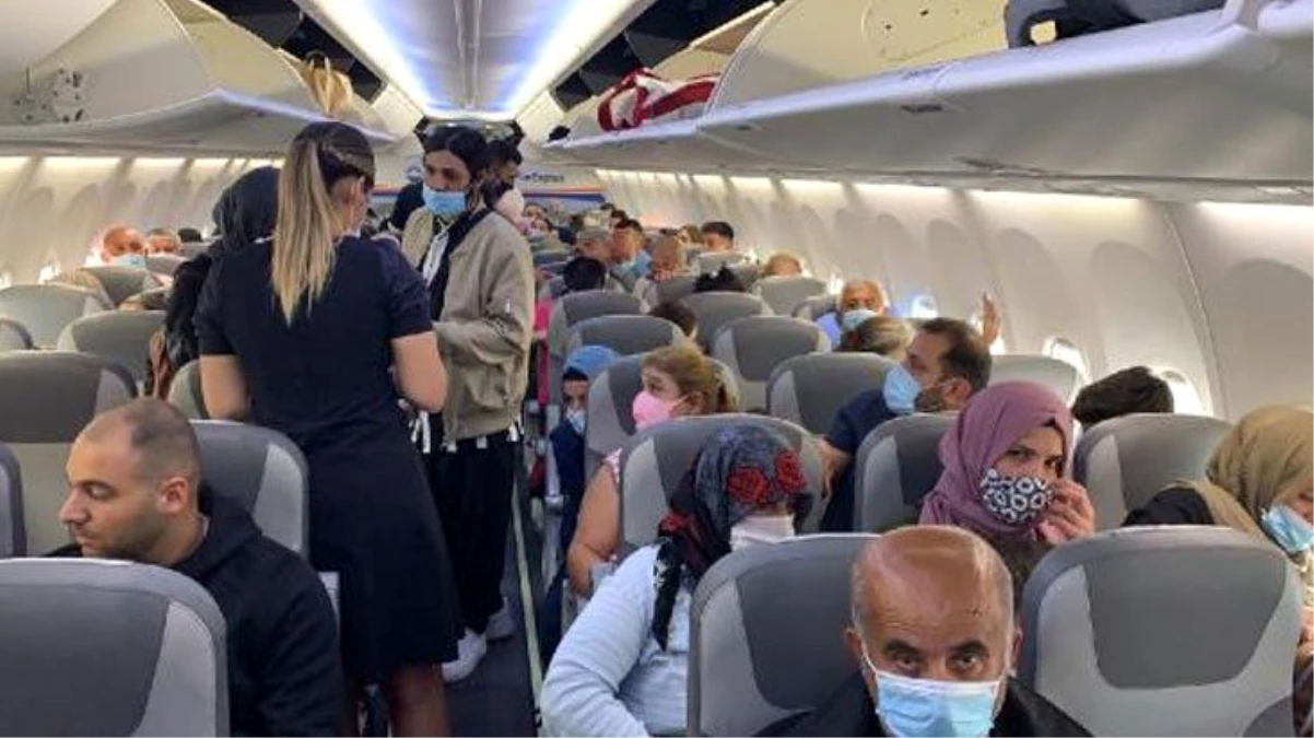 Düsseldorf-Adana seferini yapan uçakta koronavirüs paniği! "Nefes alamıyorum" diyerek bağırdı