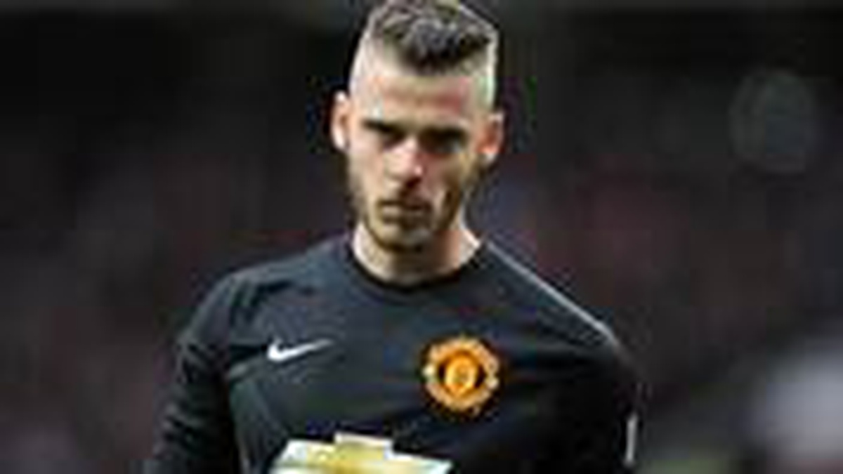 Manchester United\'ın kalecisi David de Gea\'dan Muslera\'ya geçmiş olsun mesajı