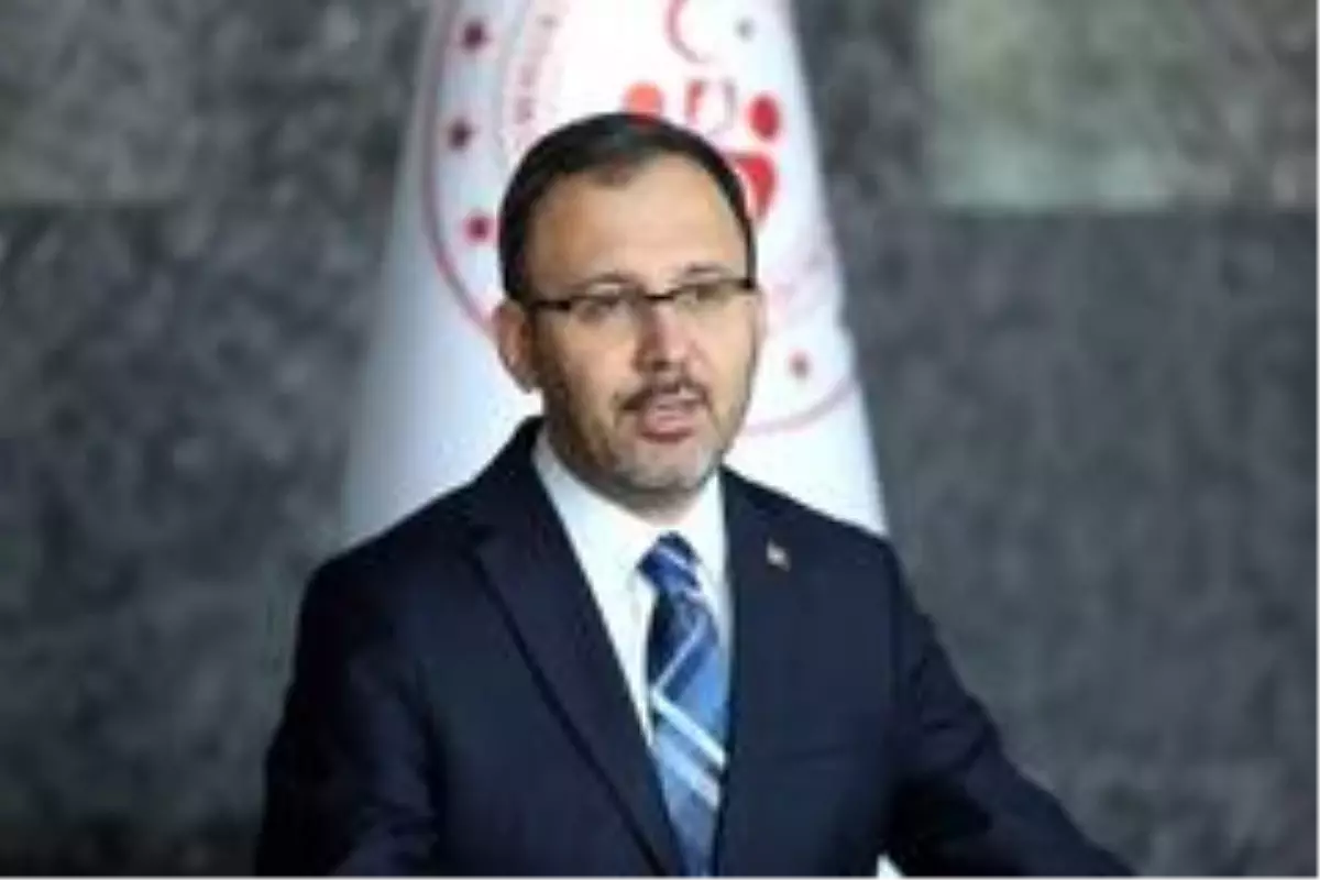 Son dakika güncel: Bakan Kasapoğlu\'ndan Muslera\'ya \'geçmiş olsun\' telefonu