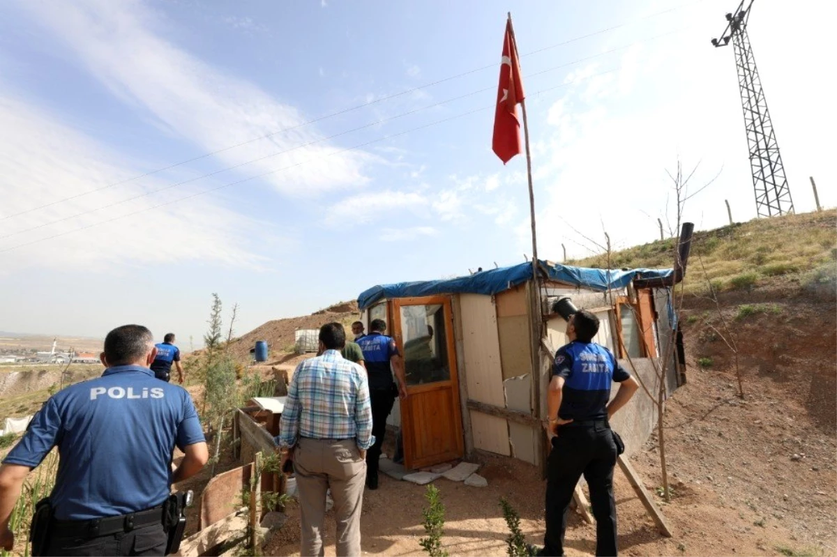 Başkent\'te kaçak hobi bahçeleri yıkılıyor