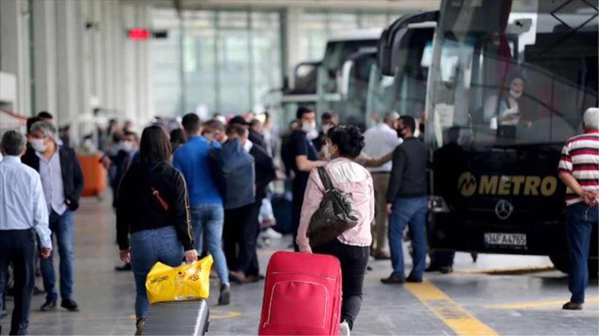 İstanbul\'da otobüs bileti fiyatları yüzde 40 düştü