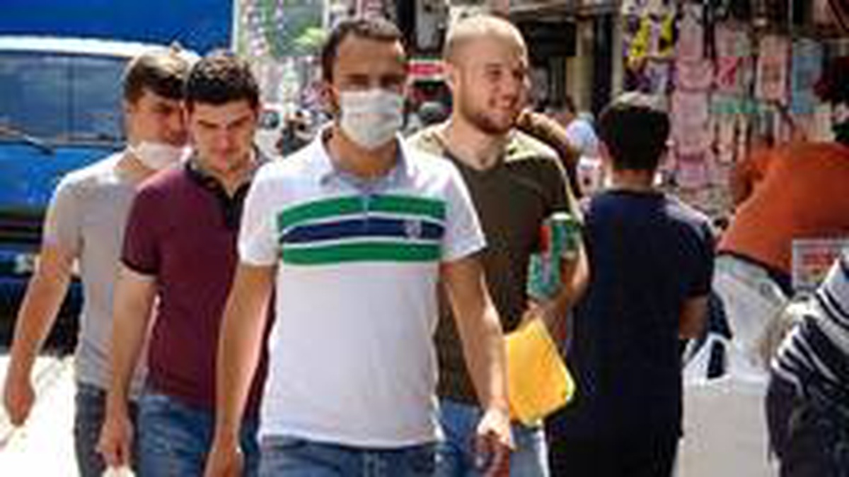 Artan vak\'alar kimsenin kulağına maske olmuyor