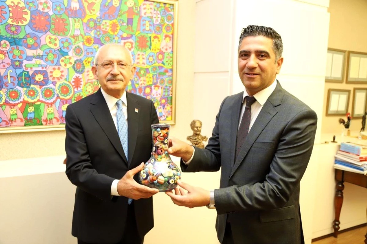 Başkan Kayalar, Kılıçdaroğlu\'nu ziyaret etti