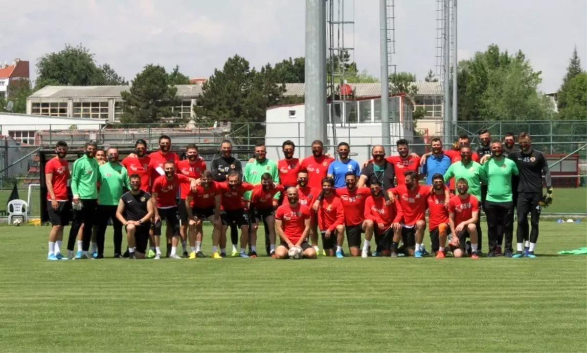 Eskişehirspor BB Erzurumspor maçı hazırlıklarını tamamladı