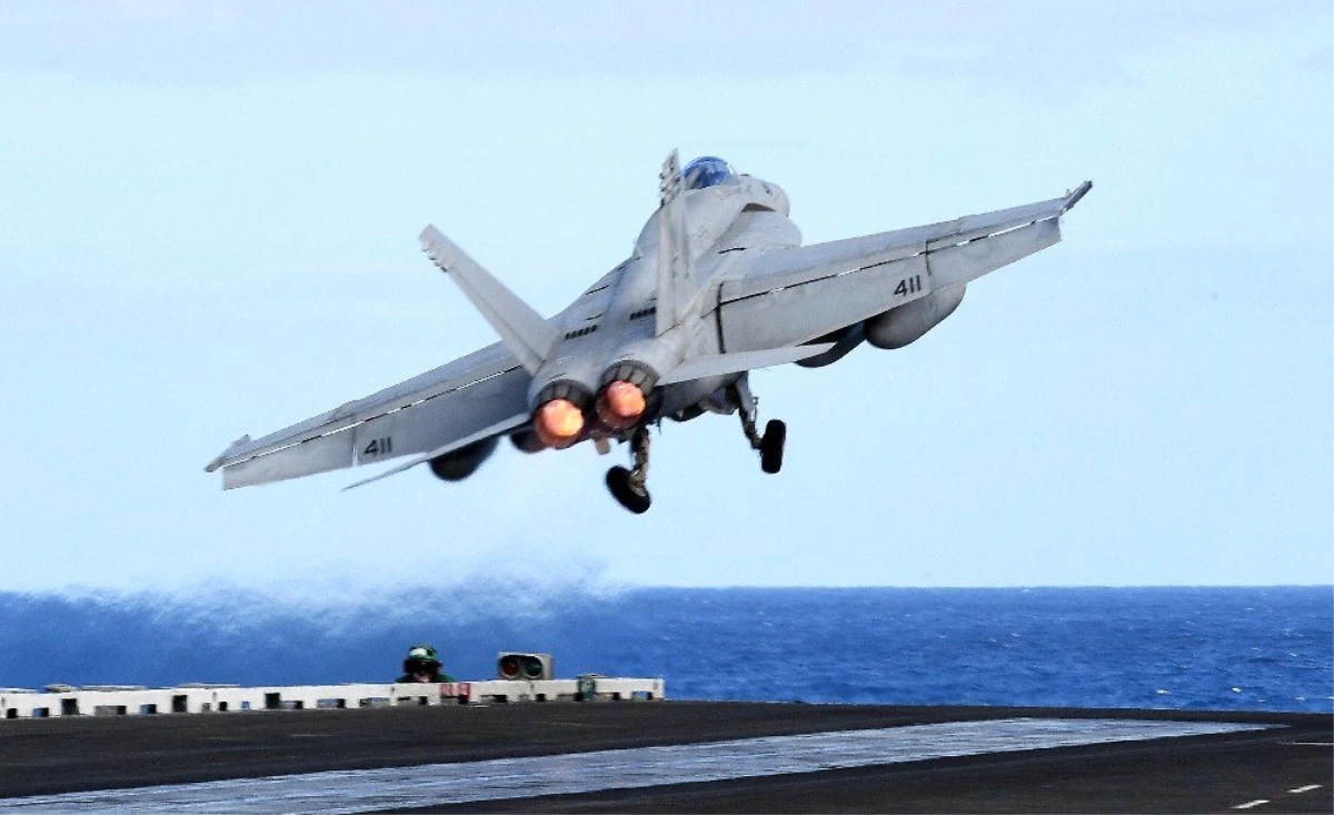 Son dakika haber | Filipin Denizi\'nde ABD\'ye ait savaş uçağı düştü