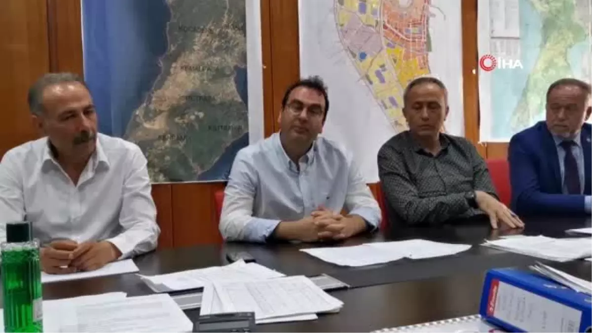 İYİ Partili Gökçeada Belediye Başkanı Ünal Çetin, CHP\'ye açtı ağzını, yumdu gözünü