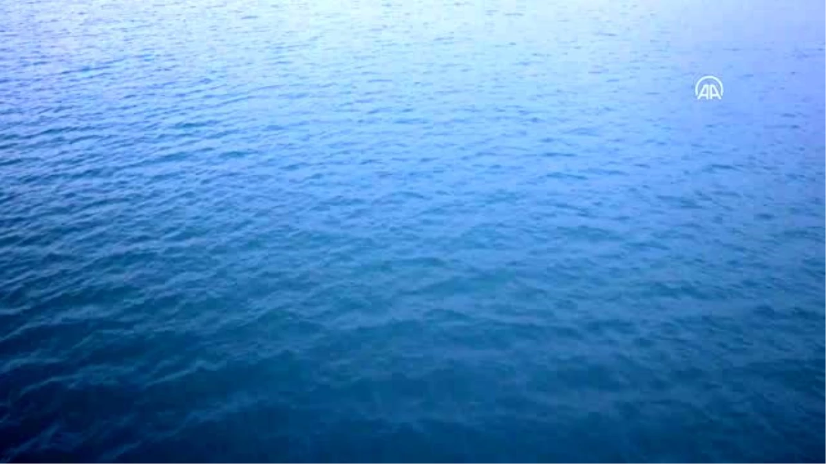 Seyhan Baraj Gölü\'ne atlayan kişi suda kayboldu
