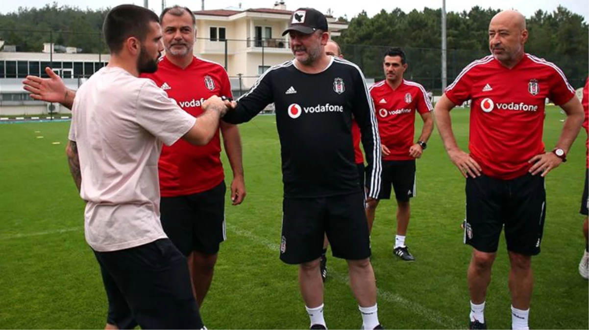 Son Dakika: Beşiktaş, Pedro Rebocho ile yollarını ayırdı