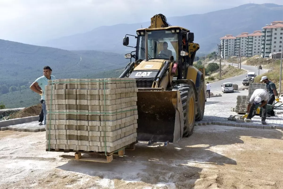 Toplu konutlarda yollar tamam