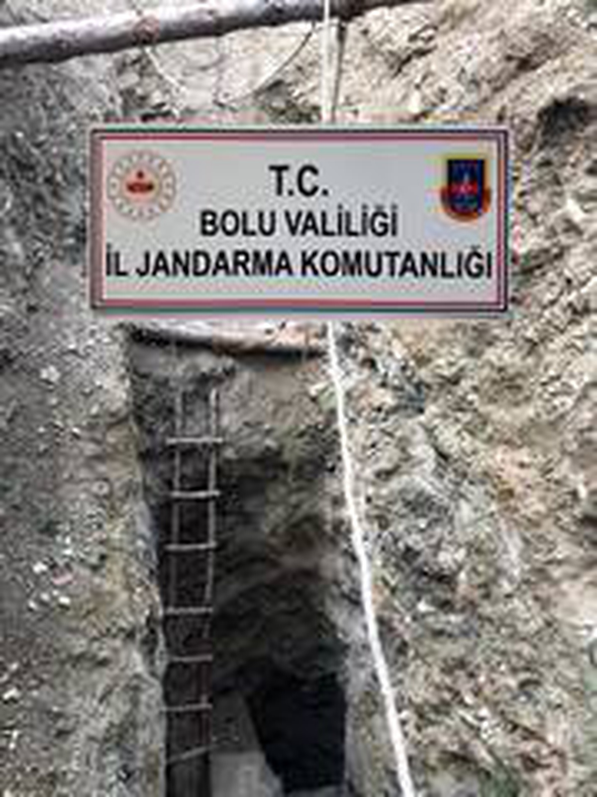 Bolu\'da, kaçak kazı operasyonu: 10 gözaltı