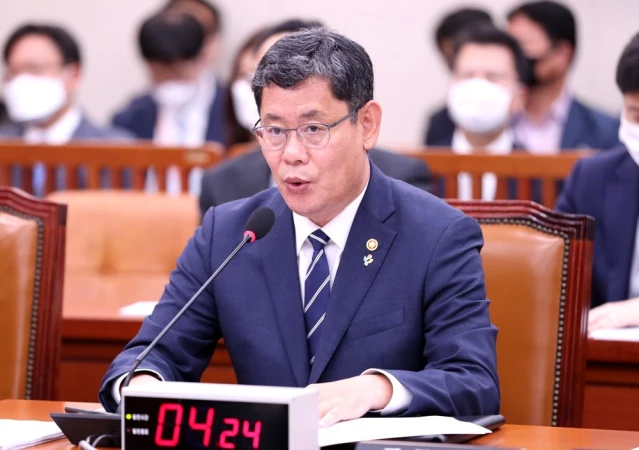 Güney Kore Birleşme Bakanı istifa etti Son Dakika Dünya