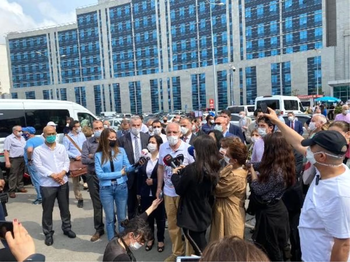 İstanbul Barosu Başkanı Durakoğlu Ankara\'ya yürüyüşe başladı