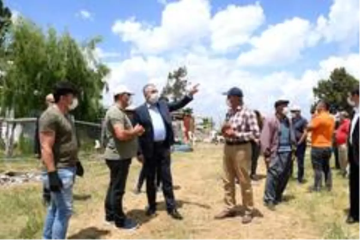 Konyaaltı\'nda hayvan yetiştiricilerini sevindiren hibe