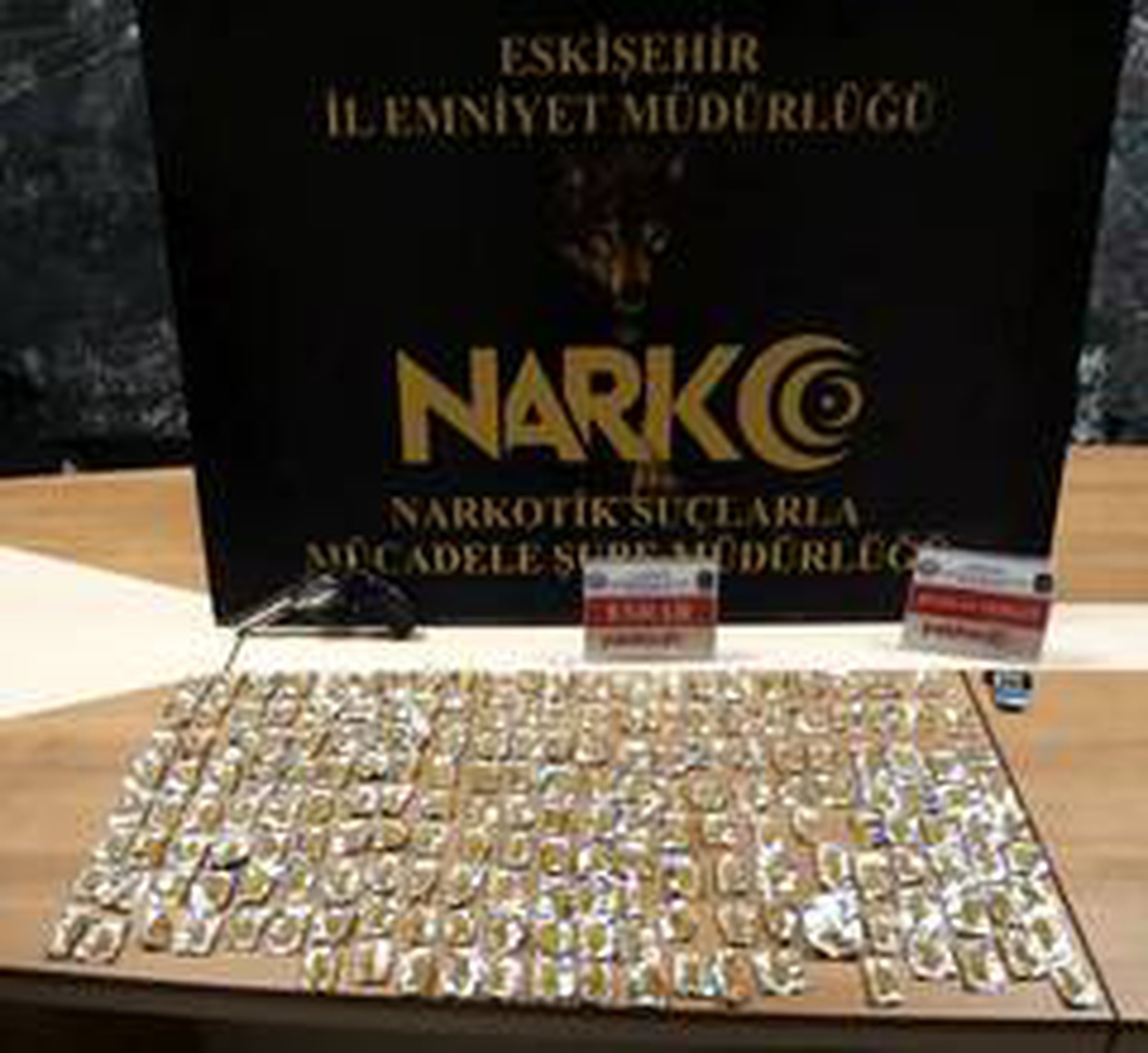 Narkotik sokak satıcılarına göz açtırmıyor