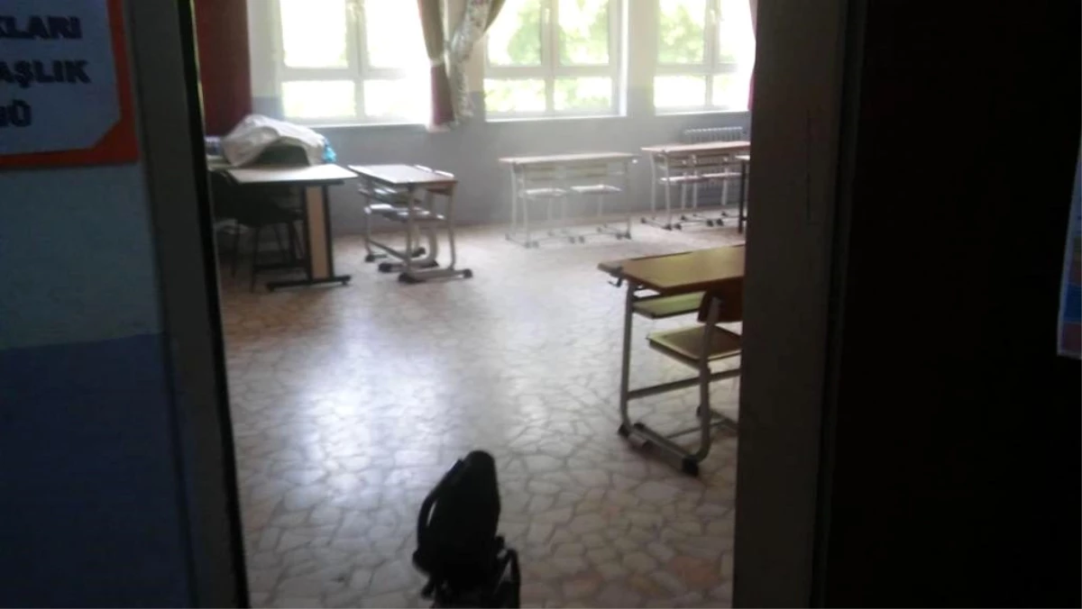 Sapanca\'da okullar sınav öncesi dezenfekte edildi