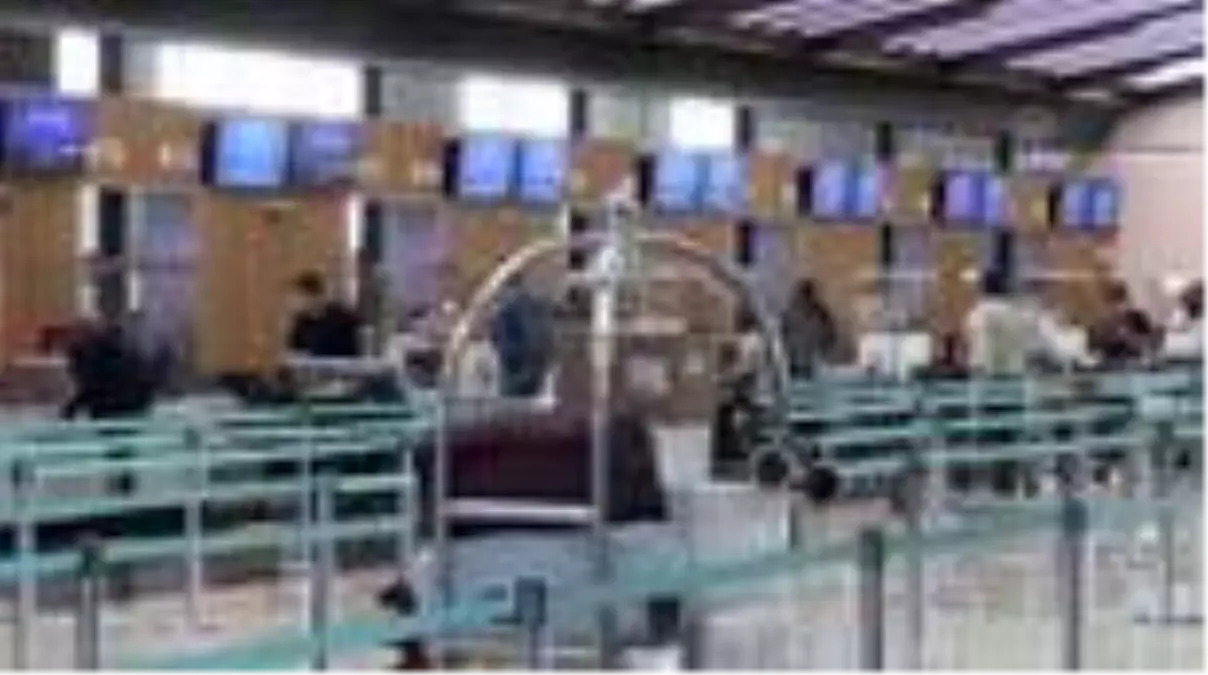 Türkiye\'de kalan Özbekler için tahliye uçuşu düzenlendi