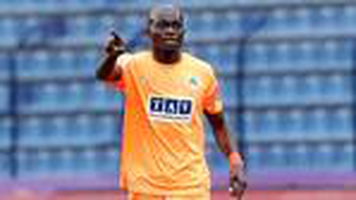 Antalyaspor\'dan Alanyaspor ve Isaac Sackey\'e dava!