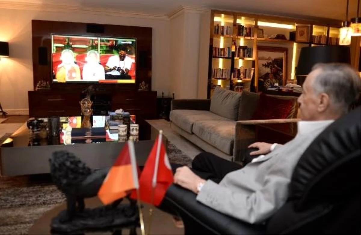 Başkan Mustafa Cengiz, Galatasaray - Gaziantep FK maçını evinden takip etti