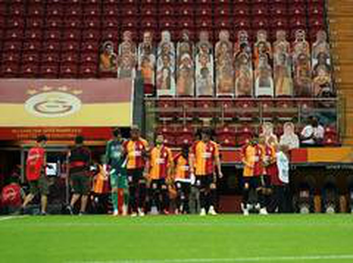 Galatasaray\'ın galibiyet hasreti 4 maça çıktı