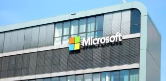 Gençler Geleceğin Mesleklerine Hazır mı? Microsoft Donanımlı Gençler Hazırlıyor