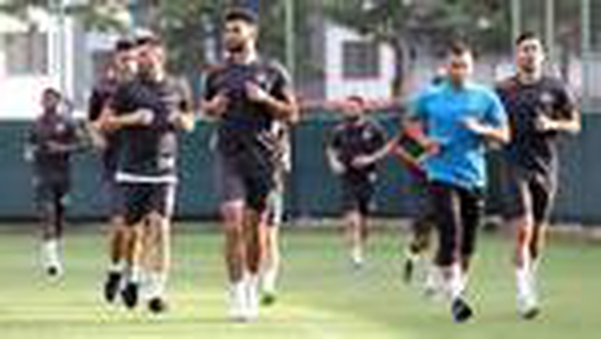 Kupa finalistleri Alanyaspor ve Trabzonspor, Alanya\'da Süper Lig mücadelesinde