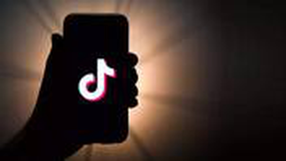 TikTok\'a video çekmeye çalışan genç, silahın ateş alması sonucu hayatını kaybetti
