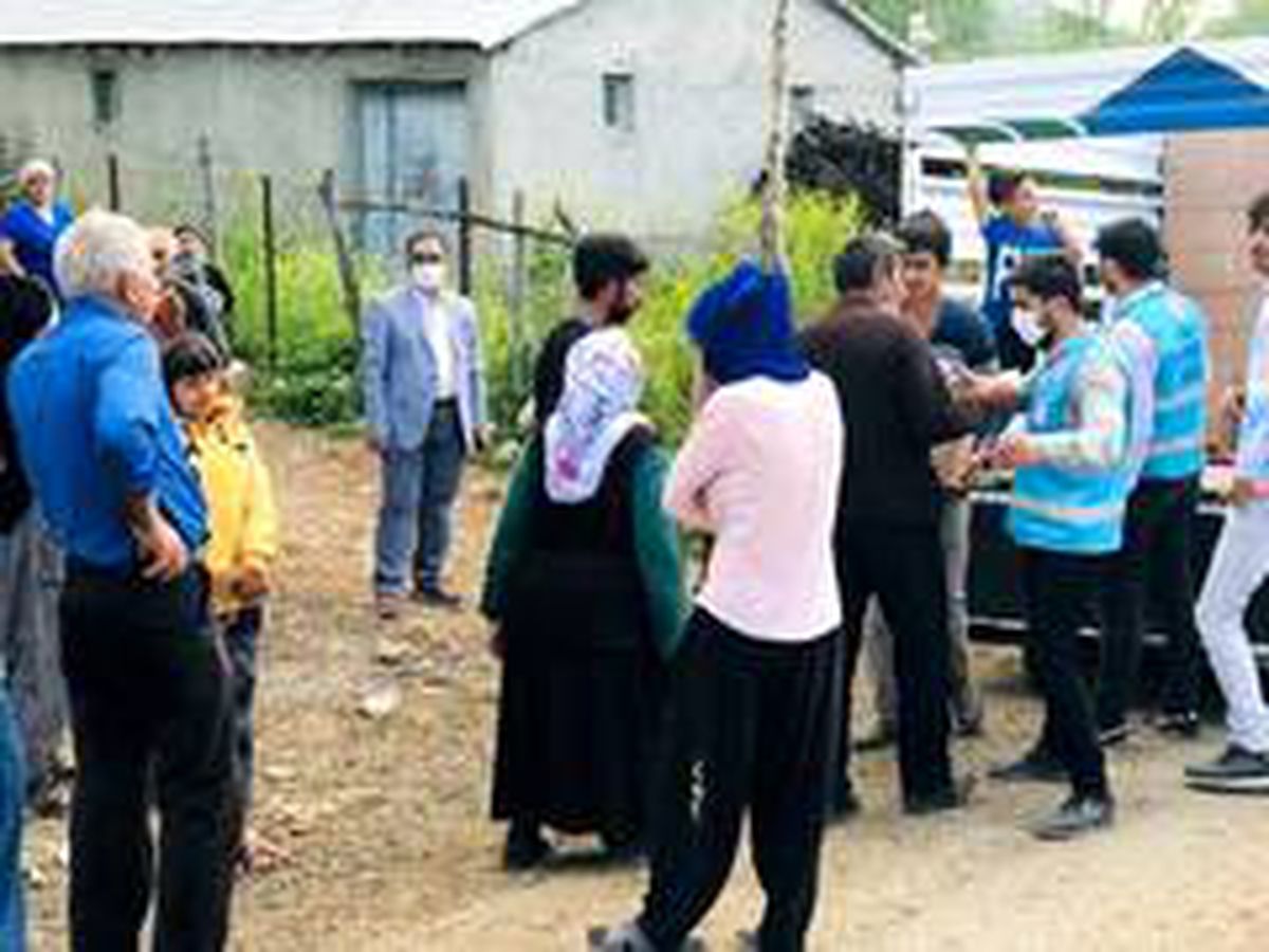 Türkiye Diyanet Vakfından Bingöl\'deki depremden etkilenen ailelere yardım