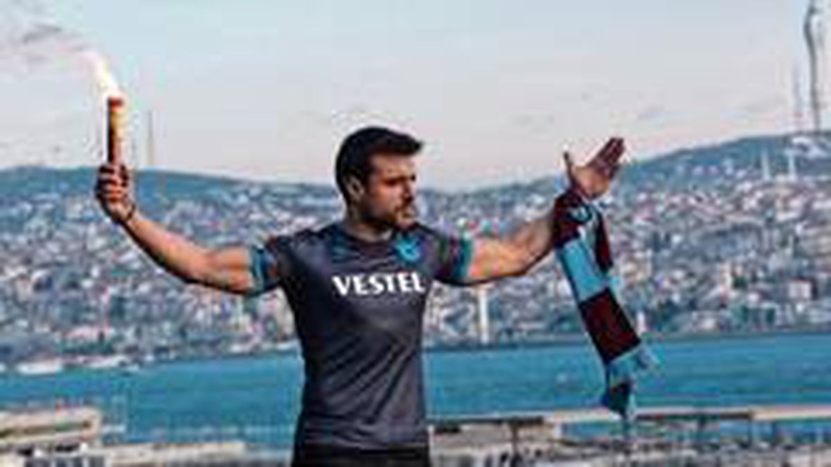 Ünlü oyuncu Emre Keskin, maça gittiği Trabzon\'da mahsur kaldı!
