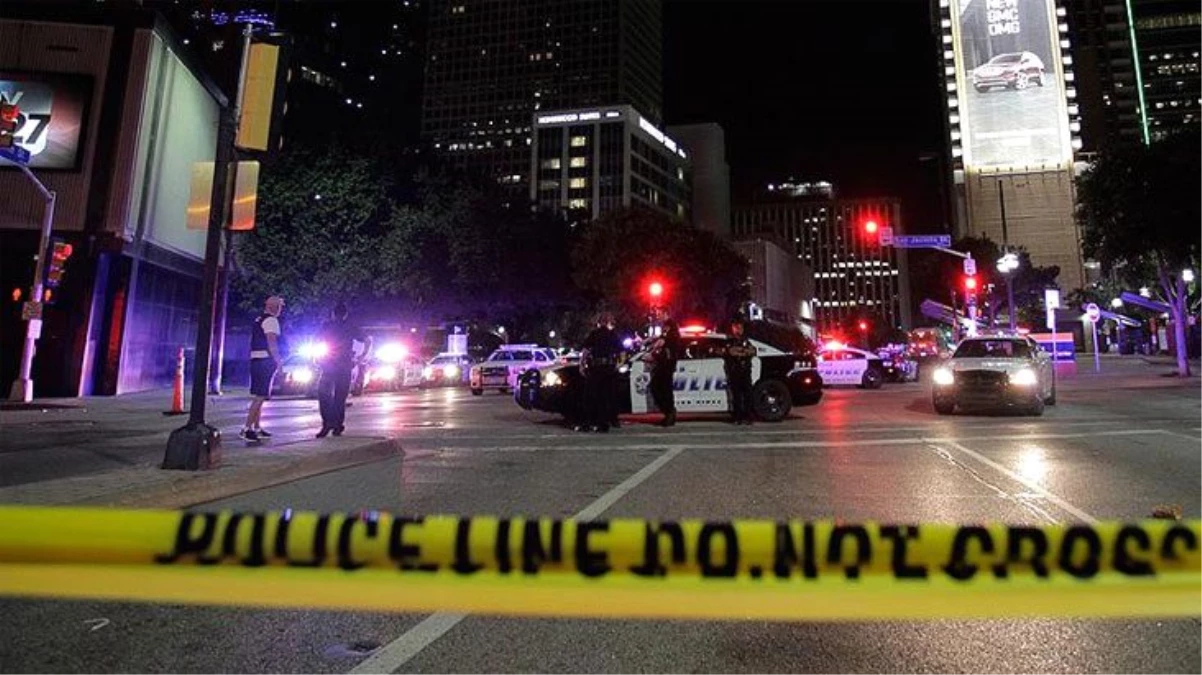 ABD\'nin Chicago kentindeki silahlı saldırılarda ağır bilanço: 14 ölü, 90 yaralı