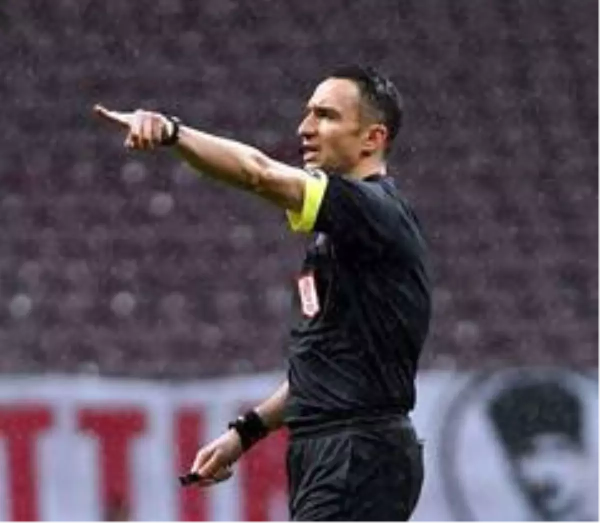 Abdulkadir Bitigen\'e VAR görevi