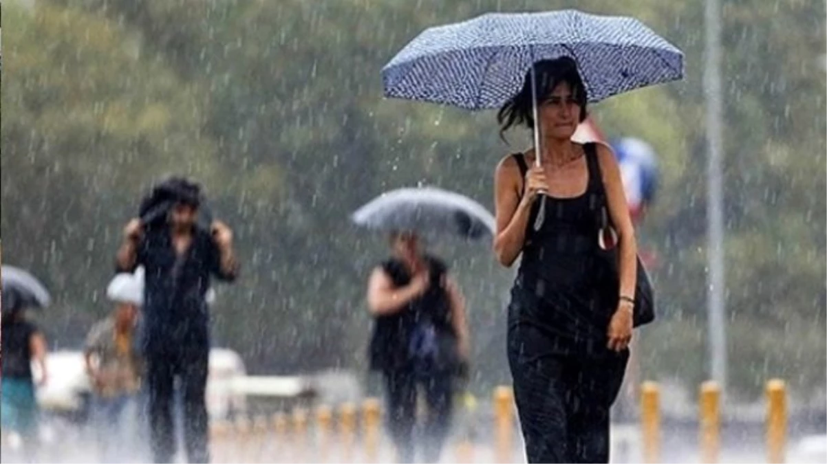 AKOM\'dan İstanbul için önümüzdeki 2 gün boyunca sağanak yağış uyarısı