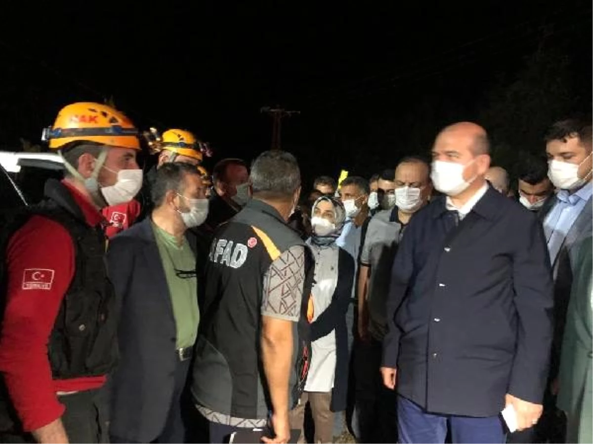 İçişleri Bakanı Soylu, sel felaketinin yaşandığı Bursa\'da incelemelerde bulundu