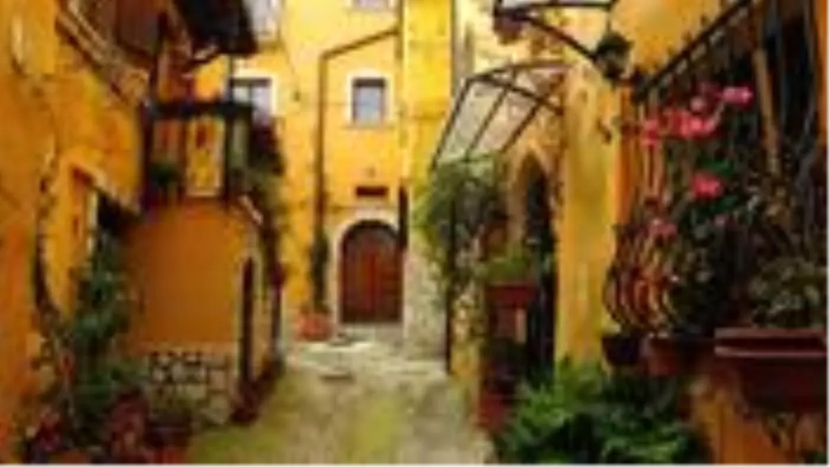 İtalya\'nın San Giovanni in Galdo köyü ücretsiz tatil kampanyası başlattı